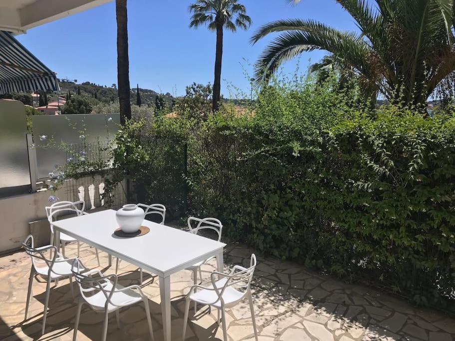 Bandol Roc Beach Vue Mer Grand T3 Face A La Plage Avec Parking Extérieur photo